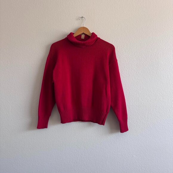 American Vintage Sweaters - Vintage Red Turtleneck Knit Sweater size Medium